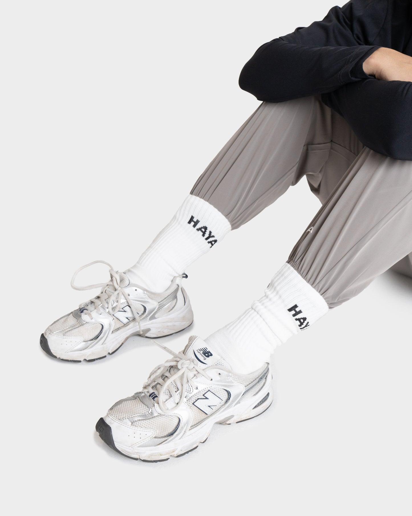 HAYA Socks - White