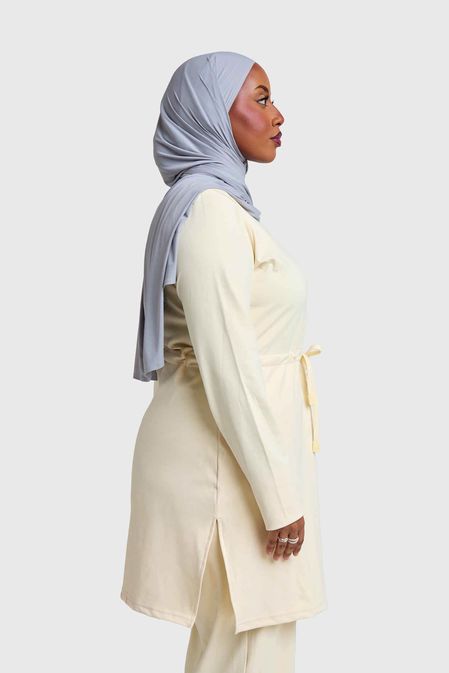 Modest Active Top - Butter Yellow