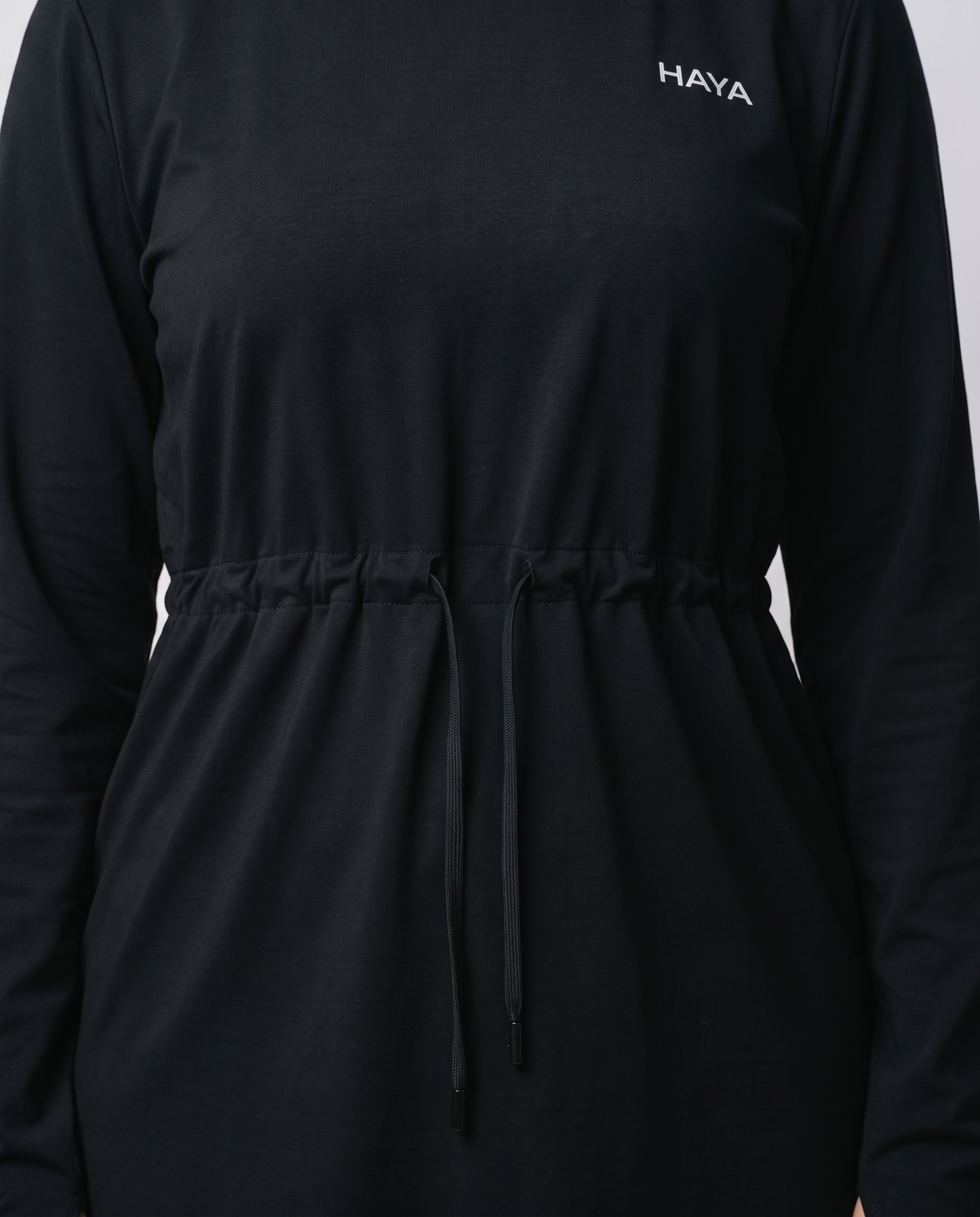 CottonMotion Modest Active Top - Black