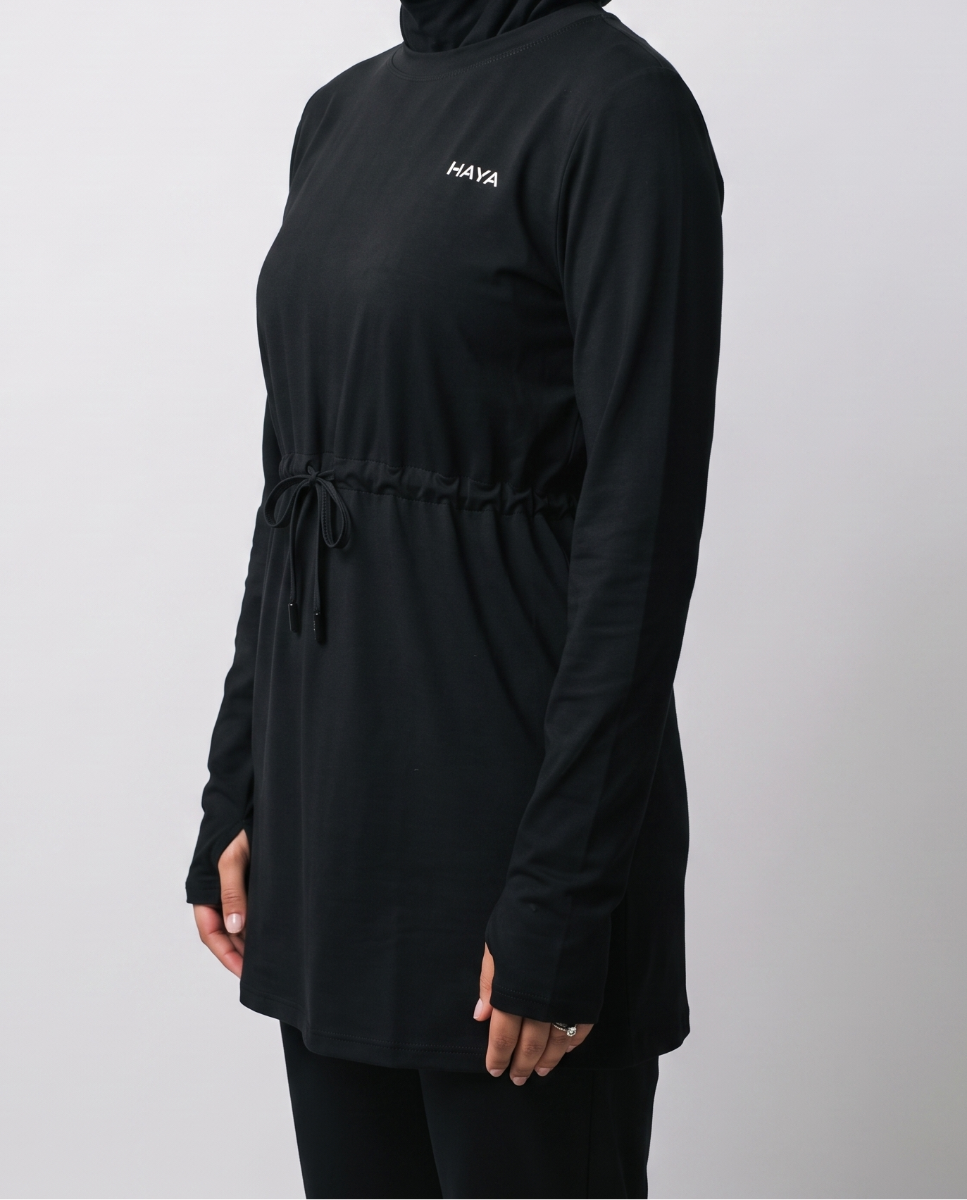 CottonMotion Modest Active Top - Black